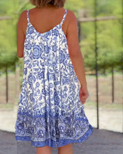 Load image into Gallery viewer, Beautiful Printed camisole dress