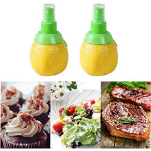 Load image into Gallery viewer, Manual Fruit Juice Sprayer (2 PCs)