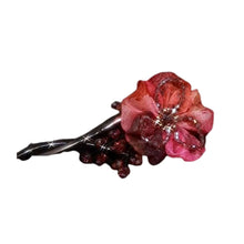 Load image into Gallery viewer, Elegant Floral Hair Clip