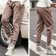 Load image into Gallery viewer, Men&#39;s Sports Workout Pants